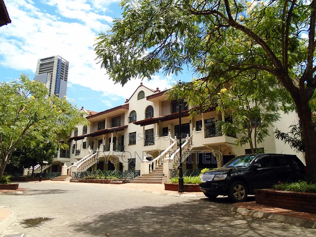 4bdrm Apartment in Westlands, Raphta Road Area for rent