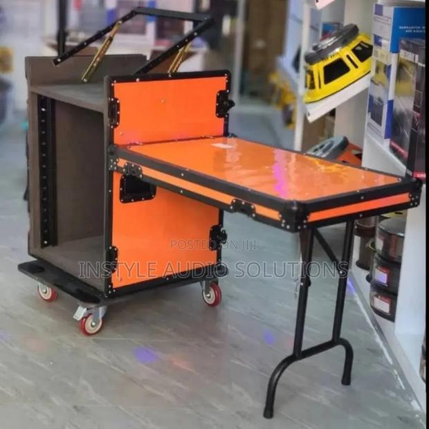 10u Amplifier - Mixer - Sound Accessories Mounting Mobile Closed Rack - main view