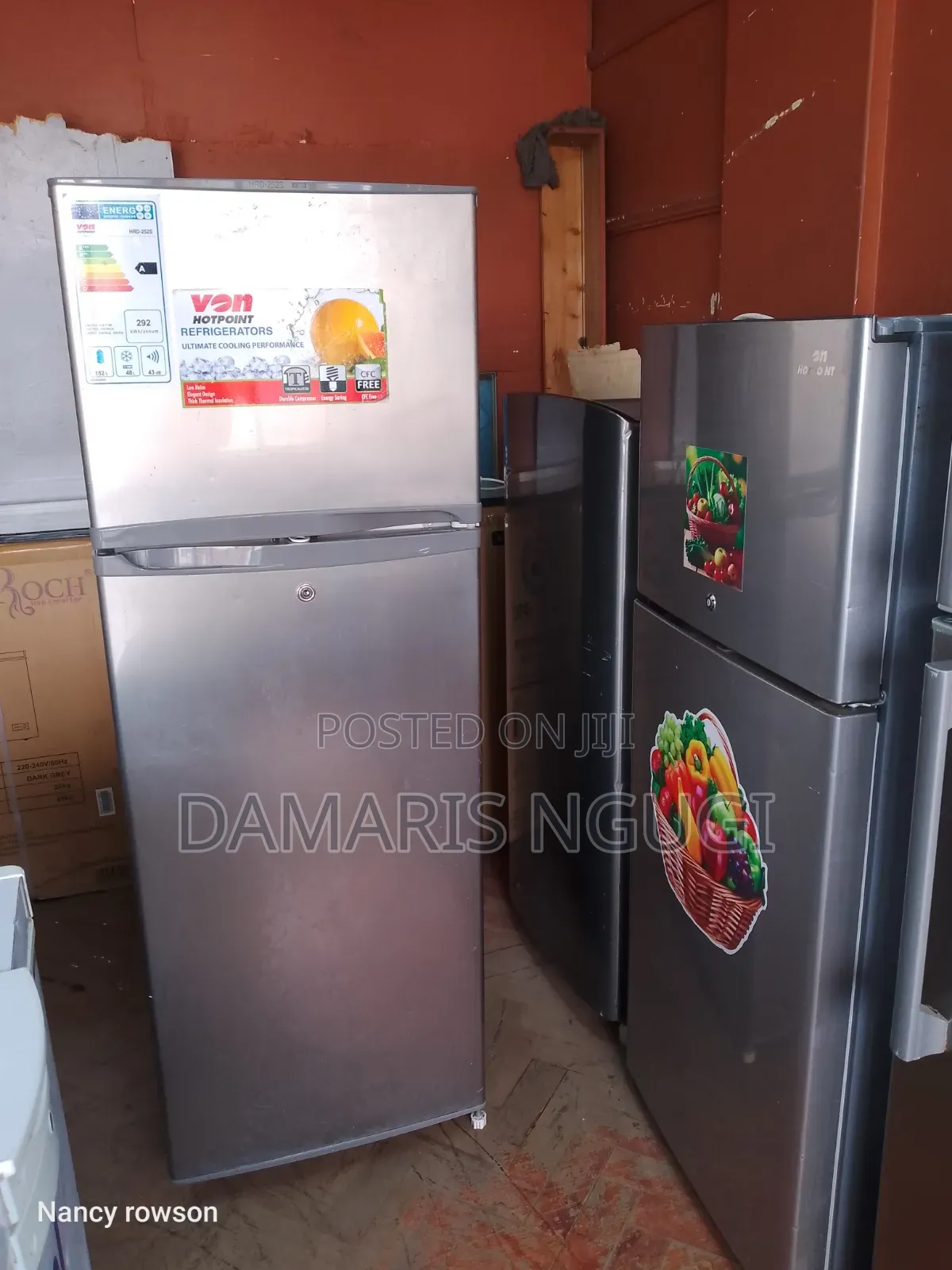Von Hotpoint Double Door Fridge