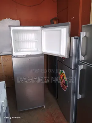 Von Hotpoint Double Door Fridge