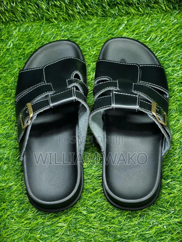 Unisex Leather Sandals - thumbnail 2