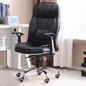 Executive Office Chair : Padded Executive Leather Desk Chair