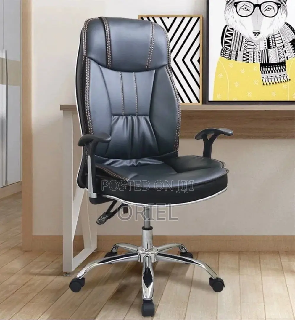 Executive Office Chair : Padded Executive Leather Desk Chair