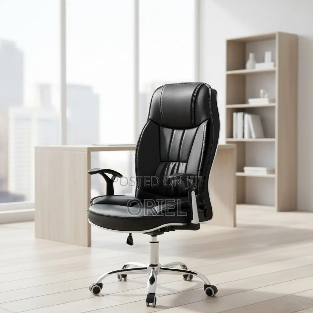 Executive Office Chair : Padded Executive Leather Desk Chair