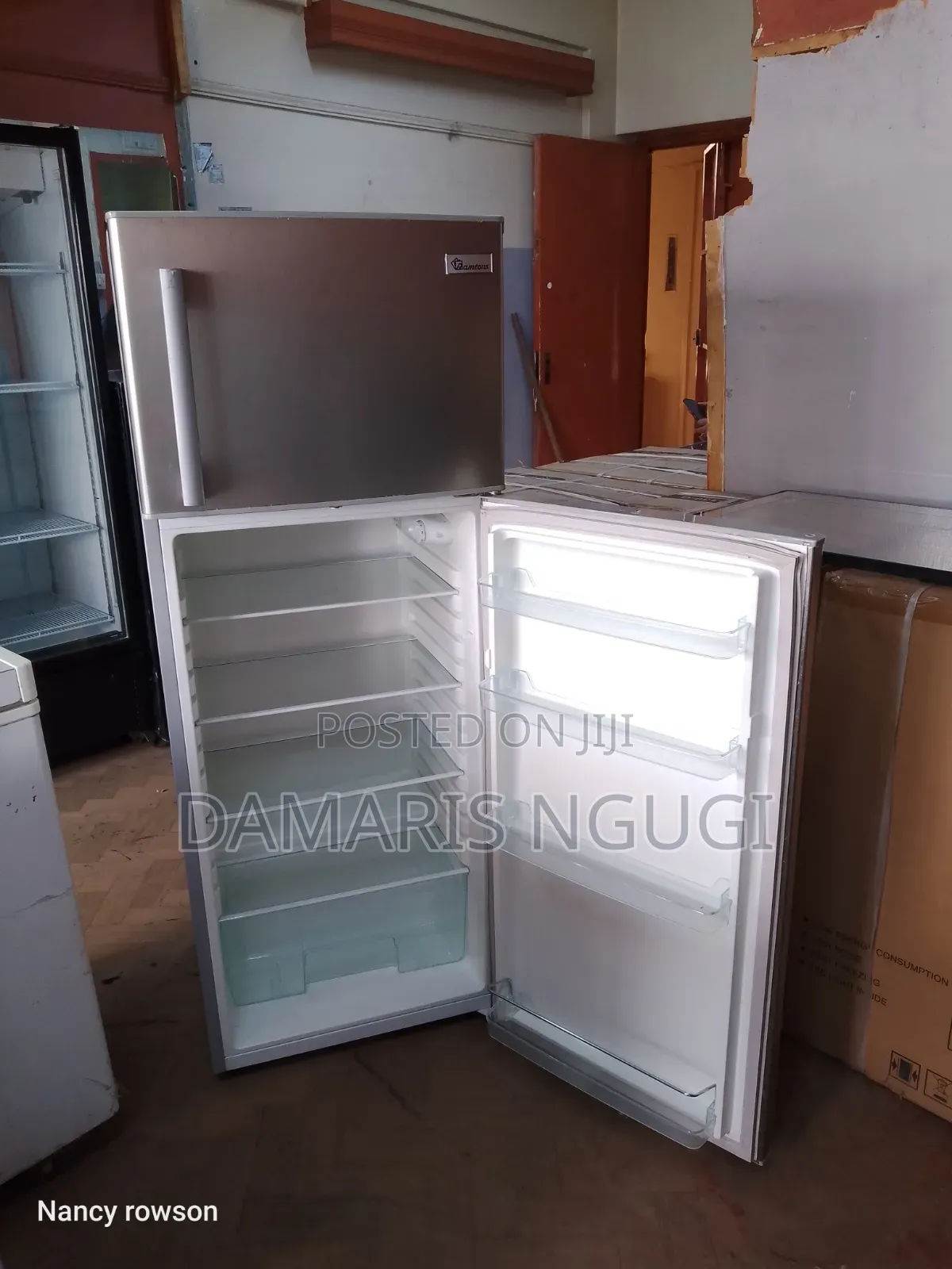 Clean and Smart Ramtons Fridge