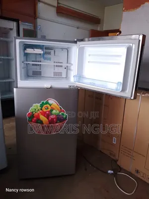 Von Hotpoint Top Freezer Mount Refrigerator