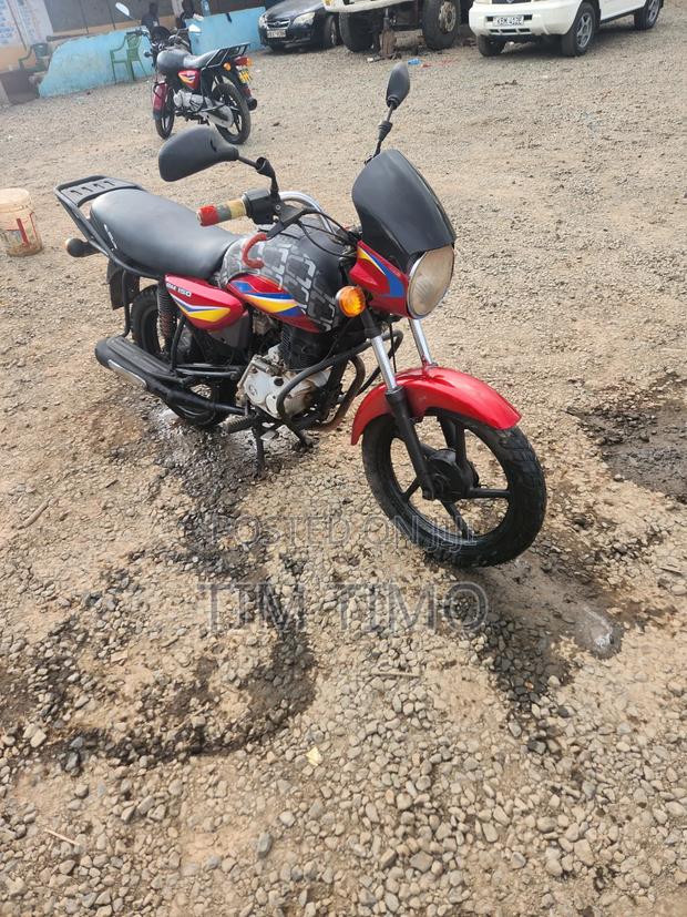Bajaj Boxer 150 UG 2023 Red - thumbnail 2
