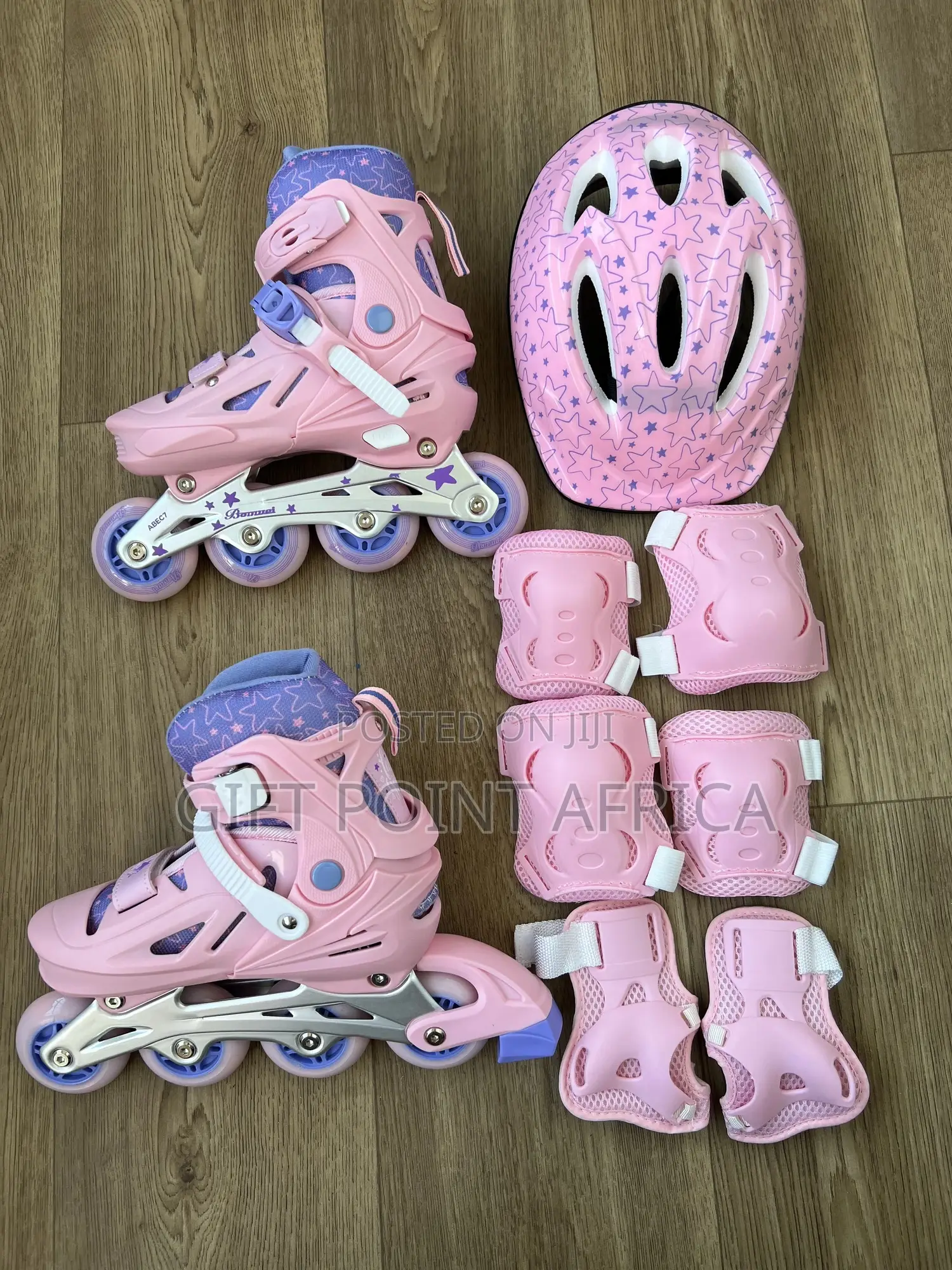 A Complete Set of Adjustable Roller Skates With Rubber Wheels