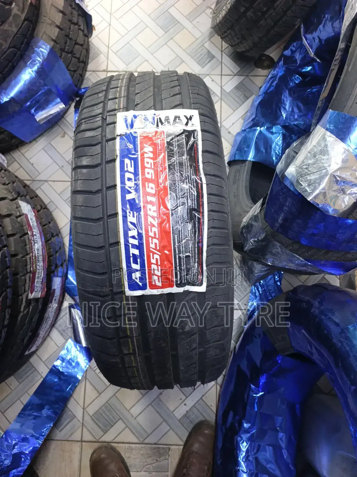 225/55/16 Vinmax
