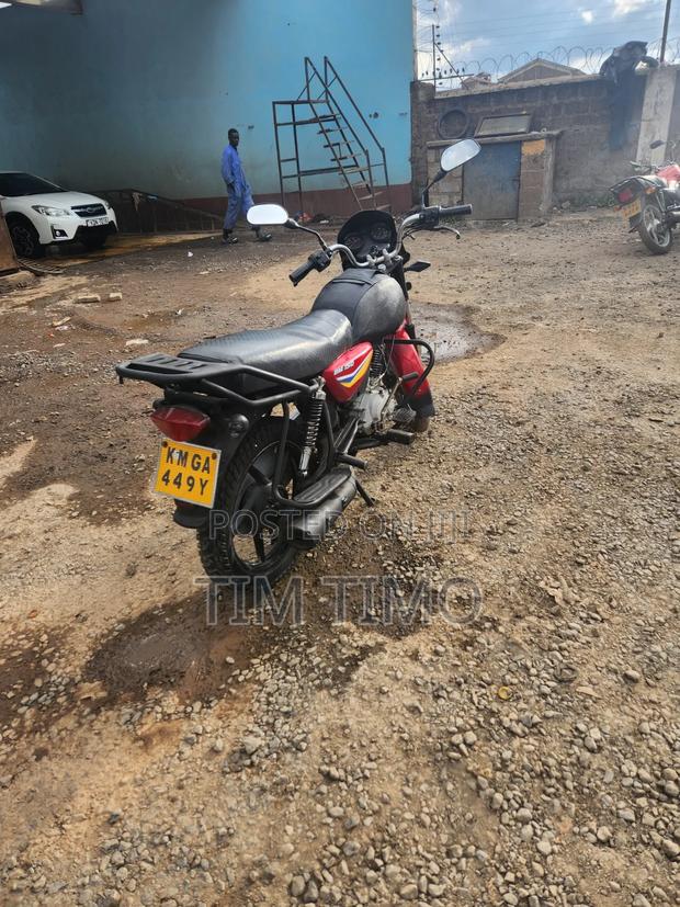Bajaj Boxer 150 UG 2024 Red - thumbnail 2