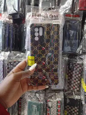 Fashion Case Is a Protective Mobile Cover