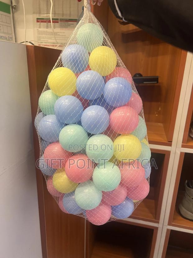 100 Pieces Kids Play Balls
