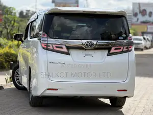 Toyota Alphard 2.5 Petrol AWD 2019 White