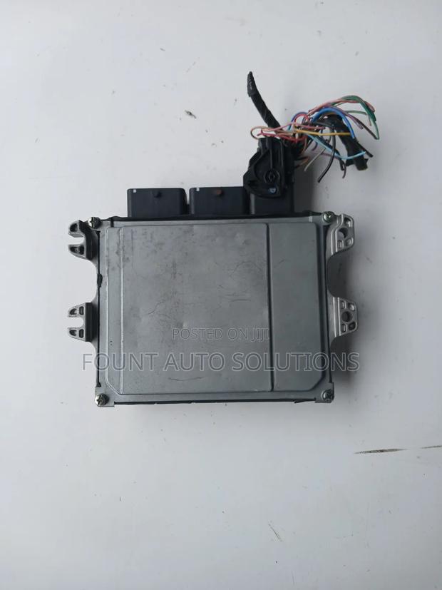 Engine Computer Nissan Serena/Mr20 - thumbnail 2