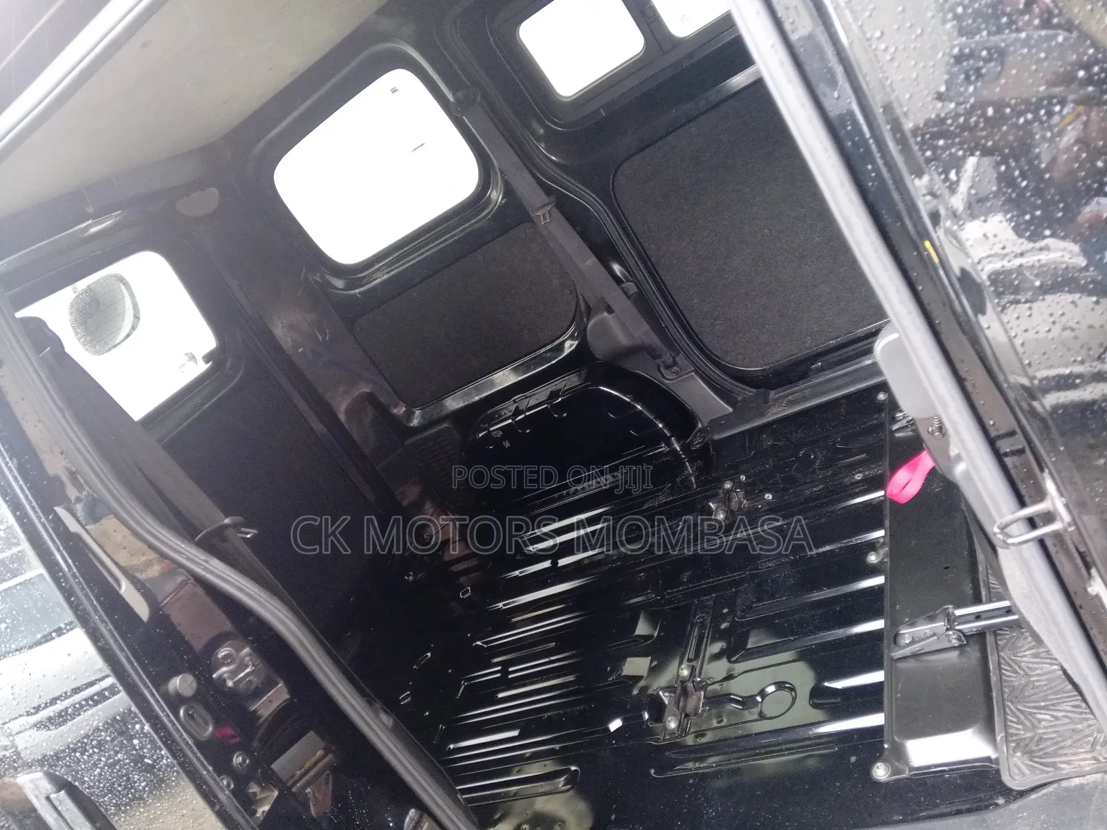 Nissan NV200 2020 Black