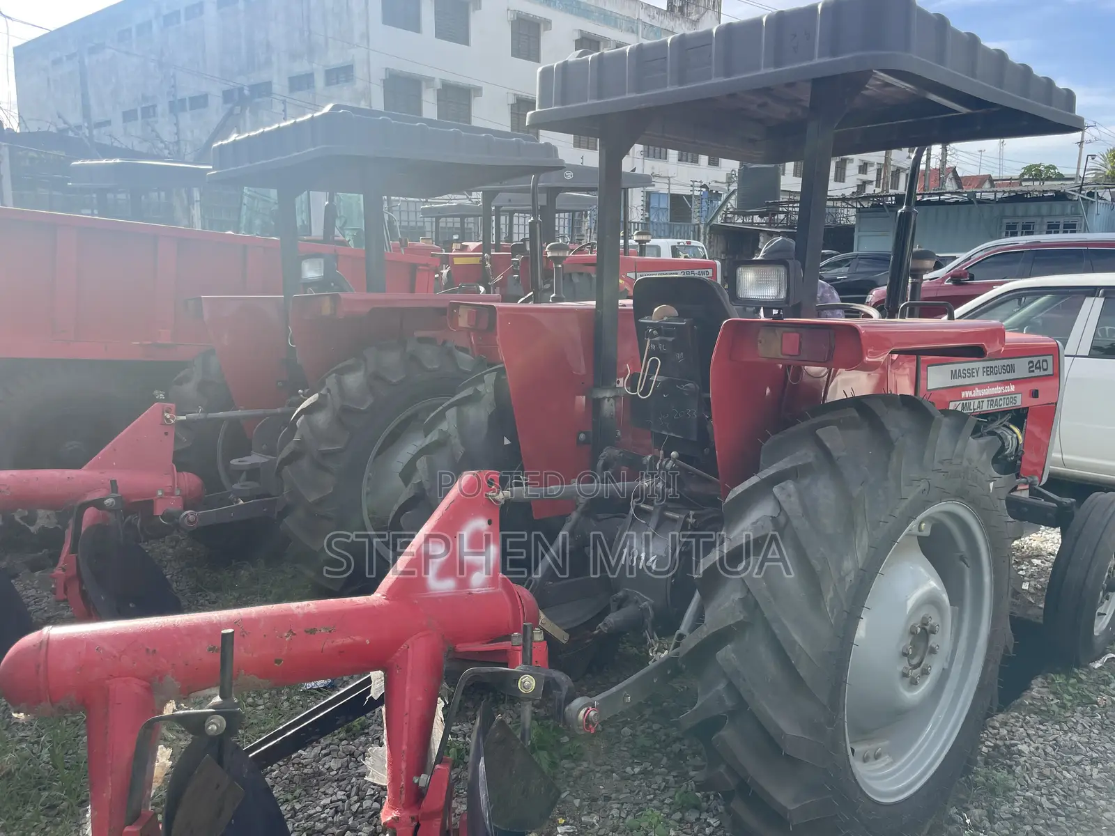 Massey Ferguson 240