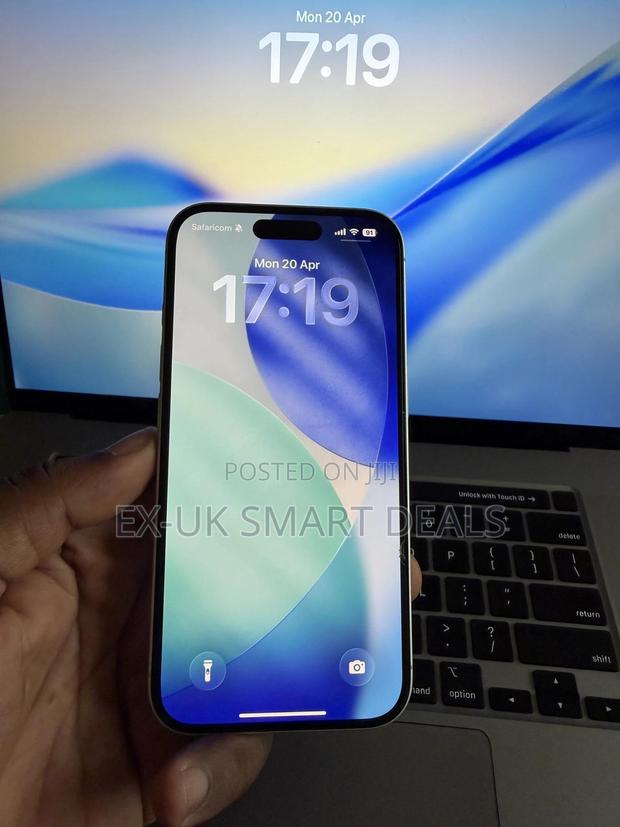 Apple iPhone 16 128 GB White - thumbnail 4