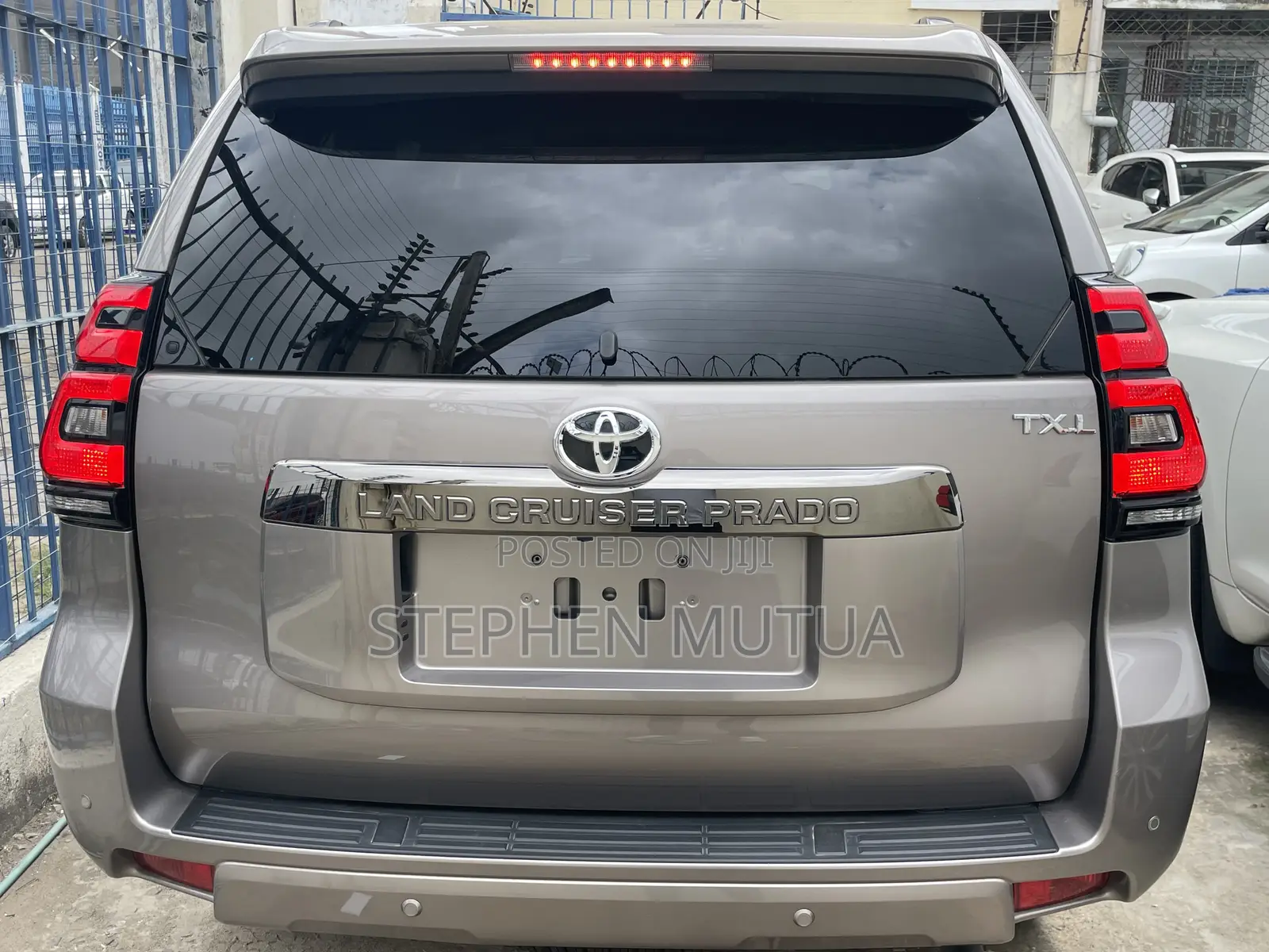 Toyota Land Cruiser Prado 2.7 2019 Gray