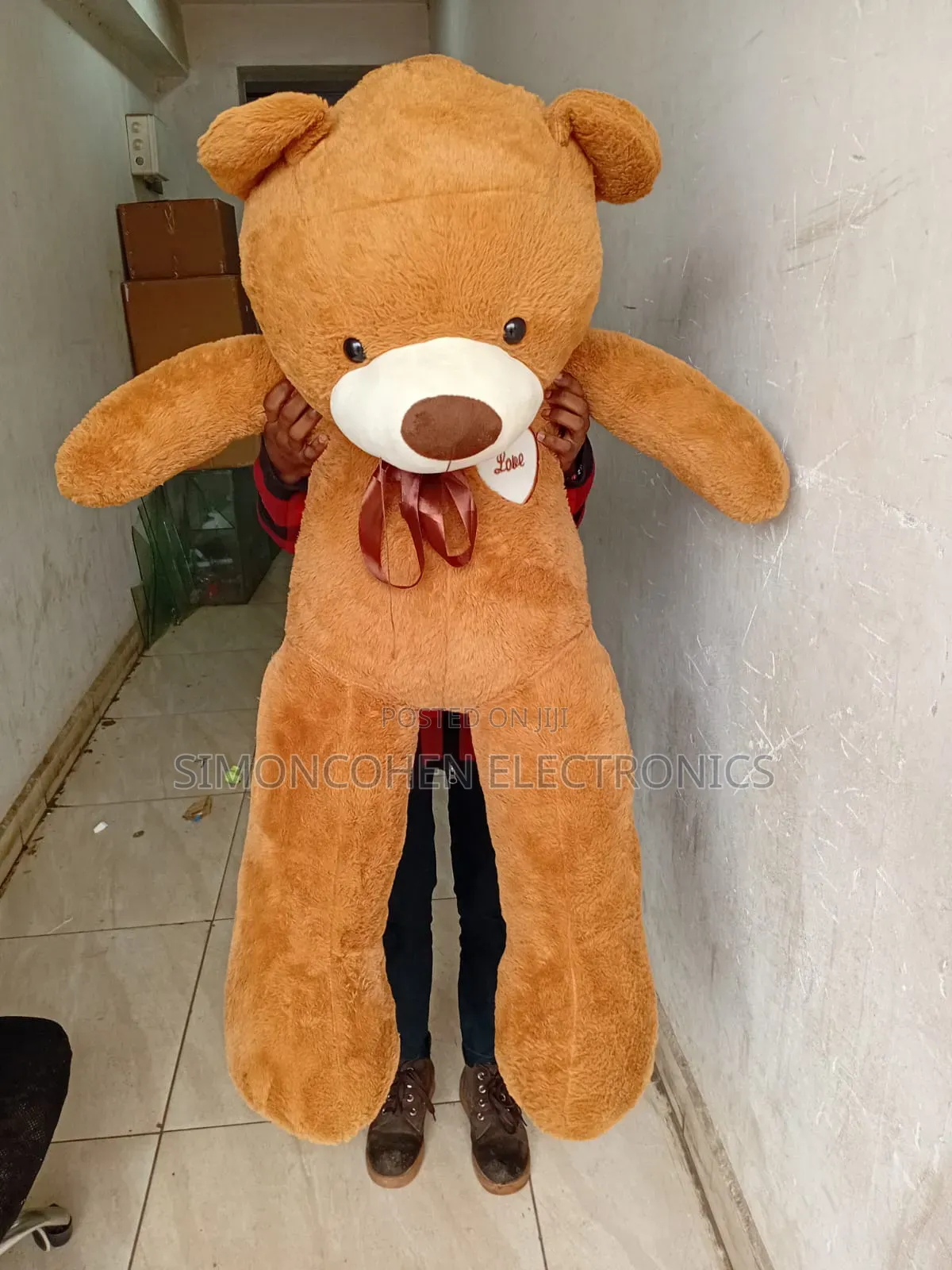 140cm Cuddly Teddy Bear