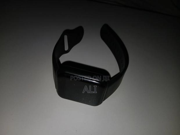 Smart Watch Sport Music Control Message Remind
