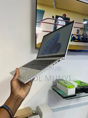 Laptop HP EliteBook 845 G7 8GB AMD Ryzen 5 SSD 256GB