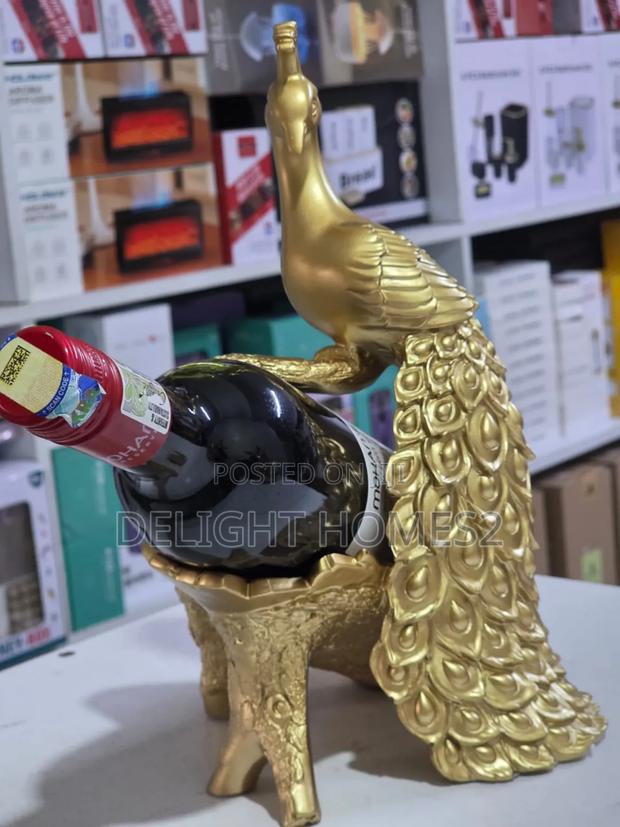 Peacock Luxury Wine Rack_tt