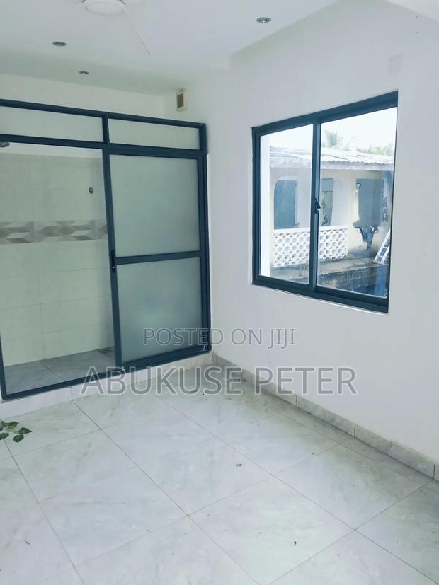 2bdrm Apartment in Nyali for rent - thumbnail 13