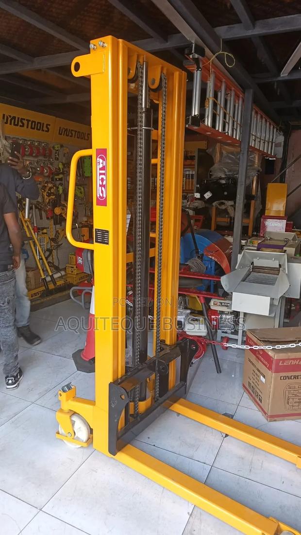 Manual Stacker - main view