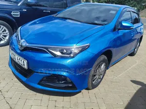 Toyota Auris 2017 Blue