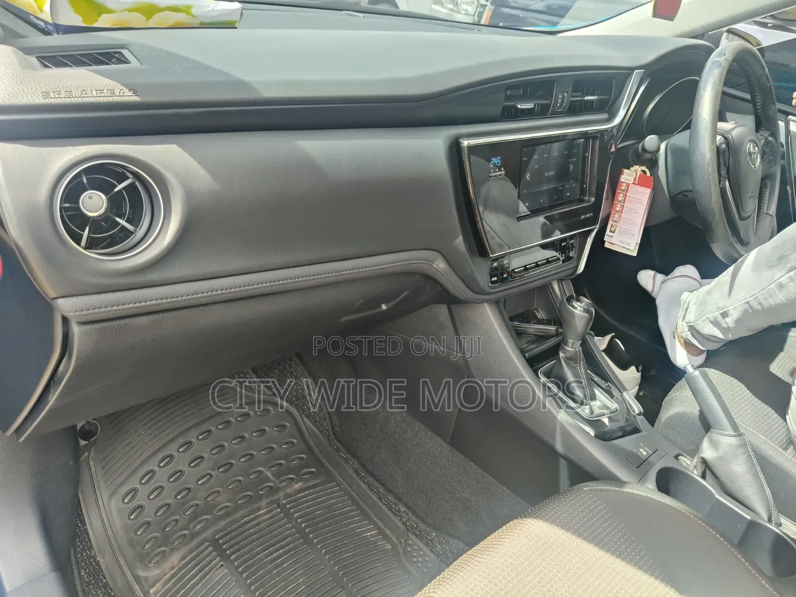 Toyota Auris 2017 Blue