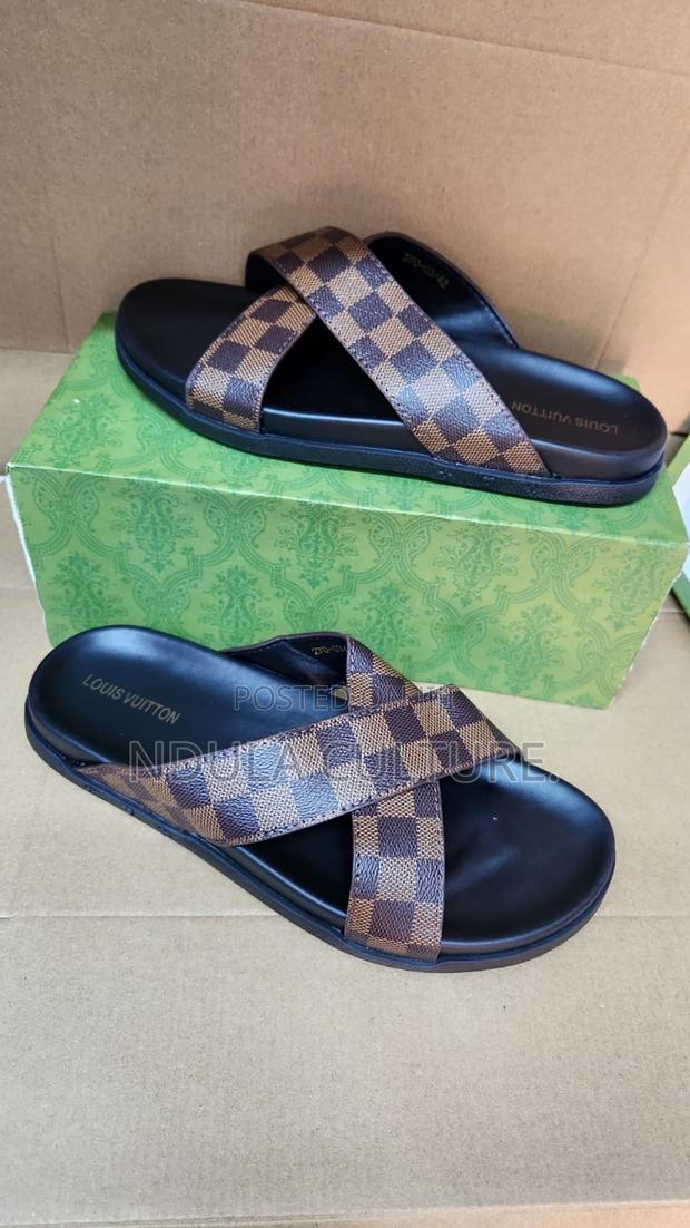Designer Versace Slip Ons Sandals Gucci - thumbnail 5