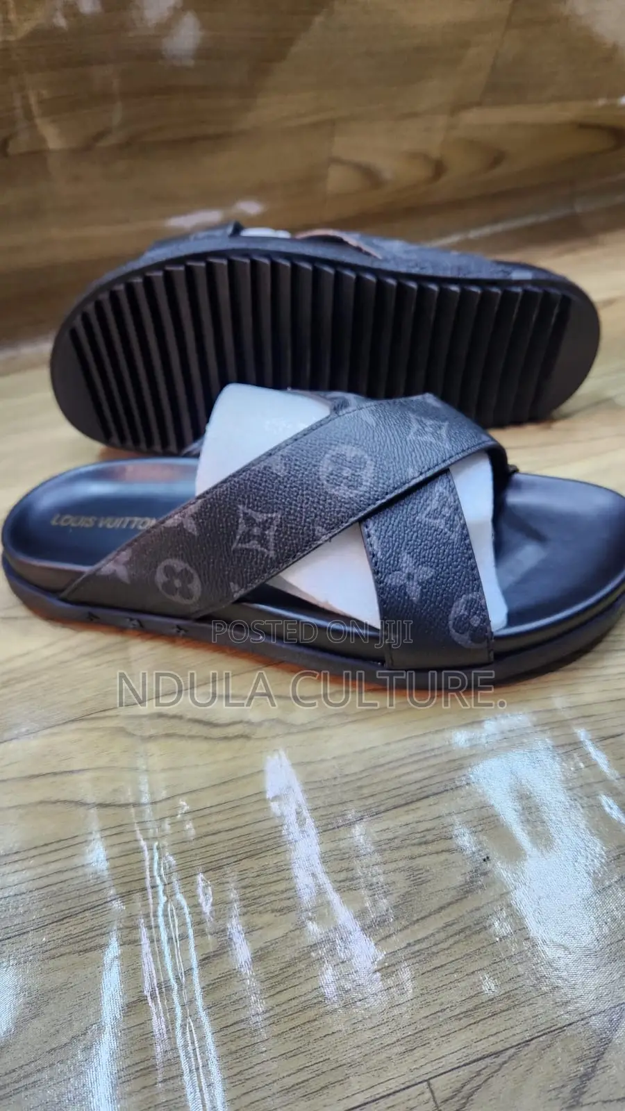 Sandals ,Designer House Verssace //Gucci Slip Ons Sandals