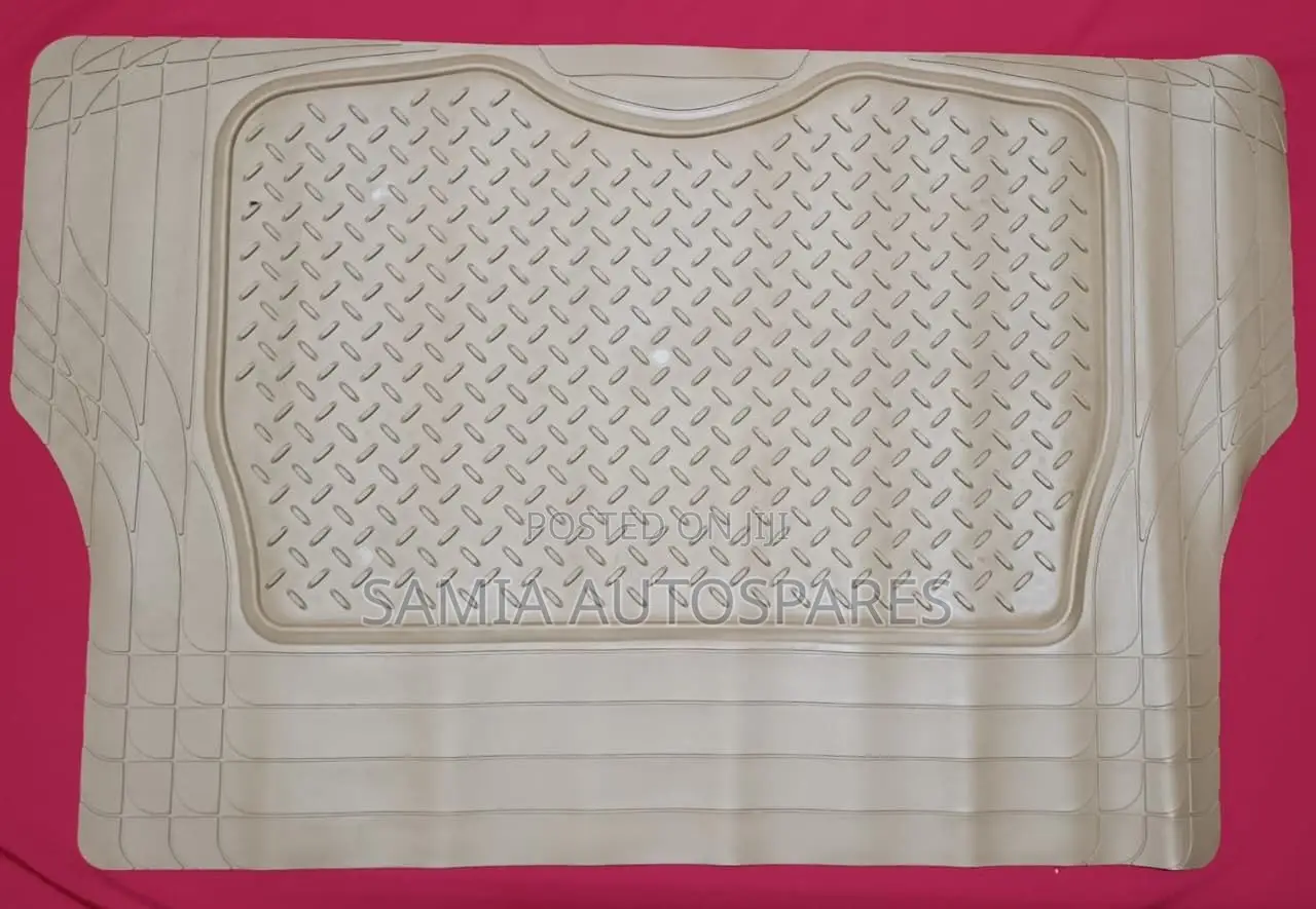 Quality Universal Boot Mat 
Beige Small