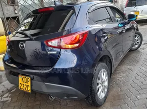 Mazda Demio 2017 Blue