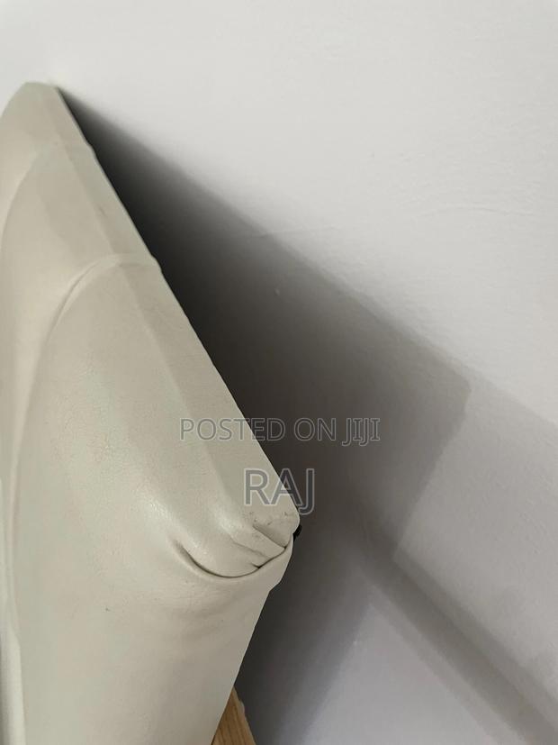 Bed Headboard - thumbnail 7