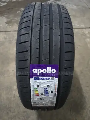 225 /55 R17 Apollo Tyres (India)