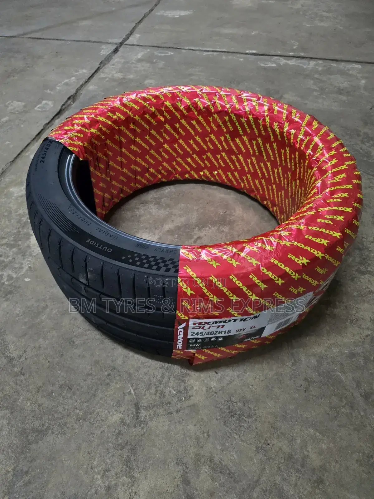 245 /40 R18 Roadx Tyres (Highway)