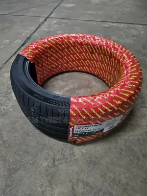 245 /40 R18 Roadx Tyres (Highway)