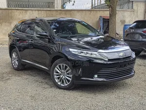 Toyota Harrier 2019 Black