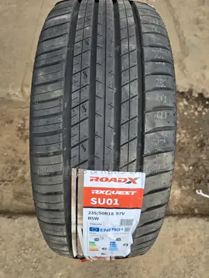 235 /50 R18 Roadx Tyres (Su01).