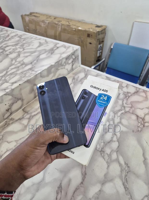 Samsung Galaxy A05 64 GB Blue - thumbnail 4
