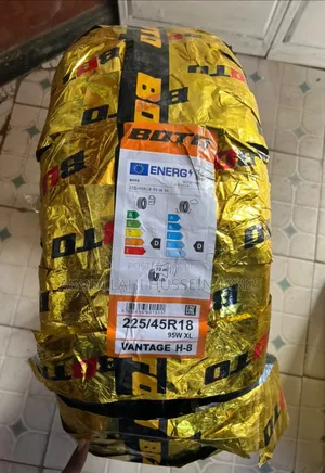 225/45 R18 Boto Vantage