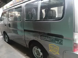 Nissan Caravan (Urvan) 2009