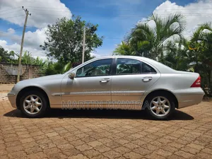 Mercedes-Benz C200 2003 Silver