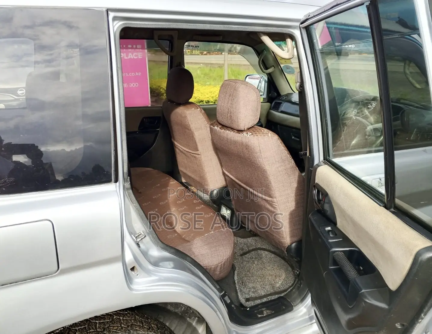 Mitsubishi Pajero 2003 Silver