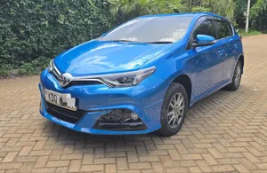 Toyota Auris 2017 Blue