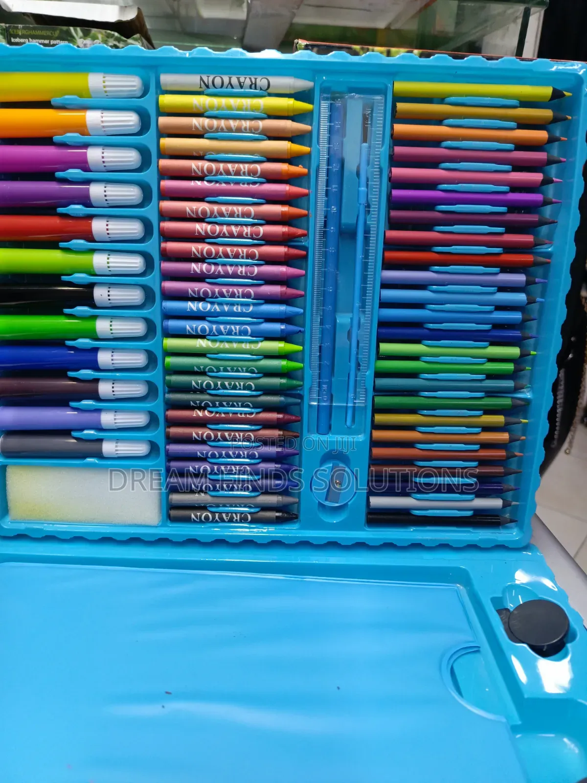 Art Set 208 Pieces