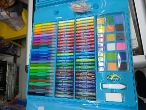 Art Set 208 Pieces