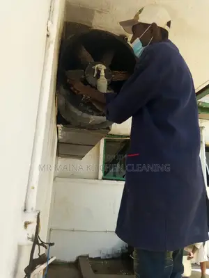 Greasy Kitchen? Professional Kitchen Hood Deep Cleaning Appliances