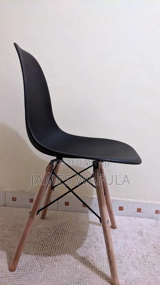 Office Desk and Chair - thumbnail 5